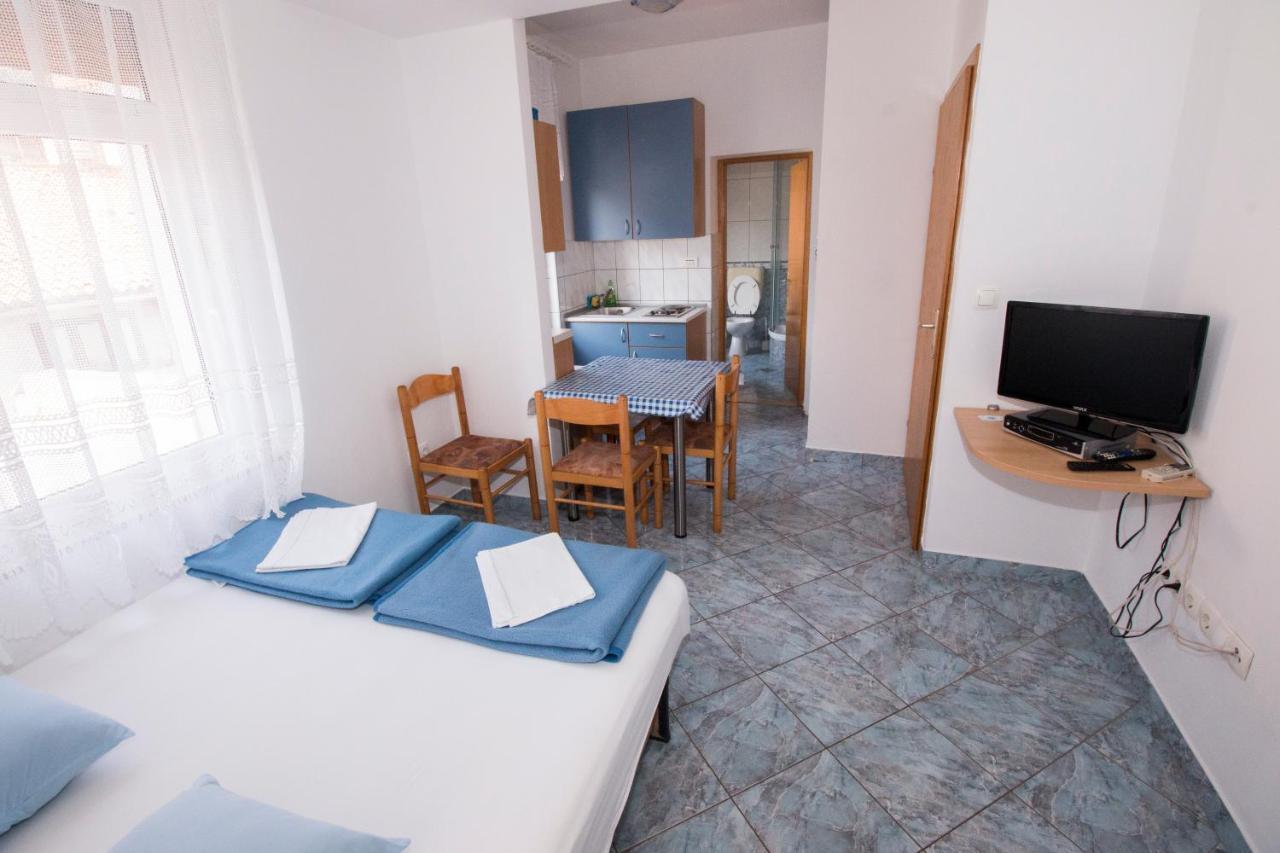 Omis - Michy Apartments Exterior foto