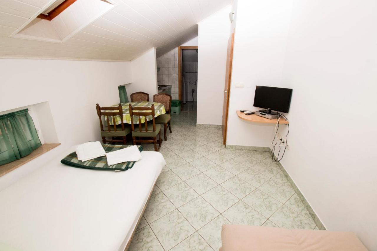 Omis - Michy Apartments Exterior foto